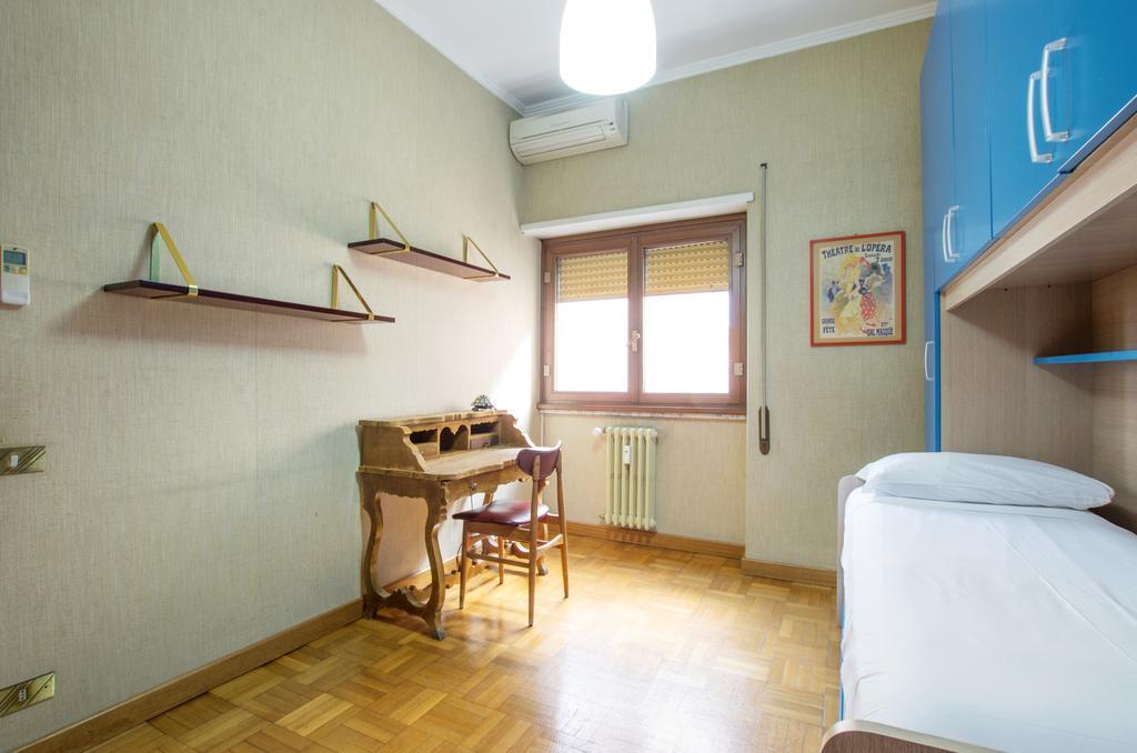 Luxury Macrobio Flat Apartment Rome Bagian luar foto